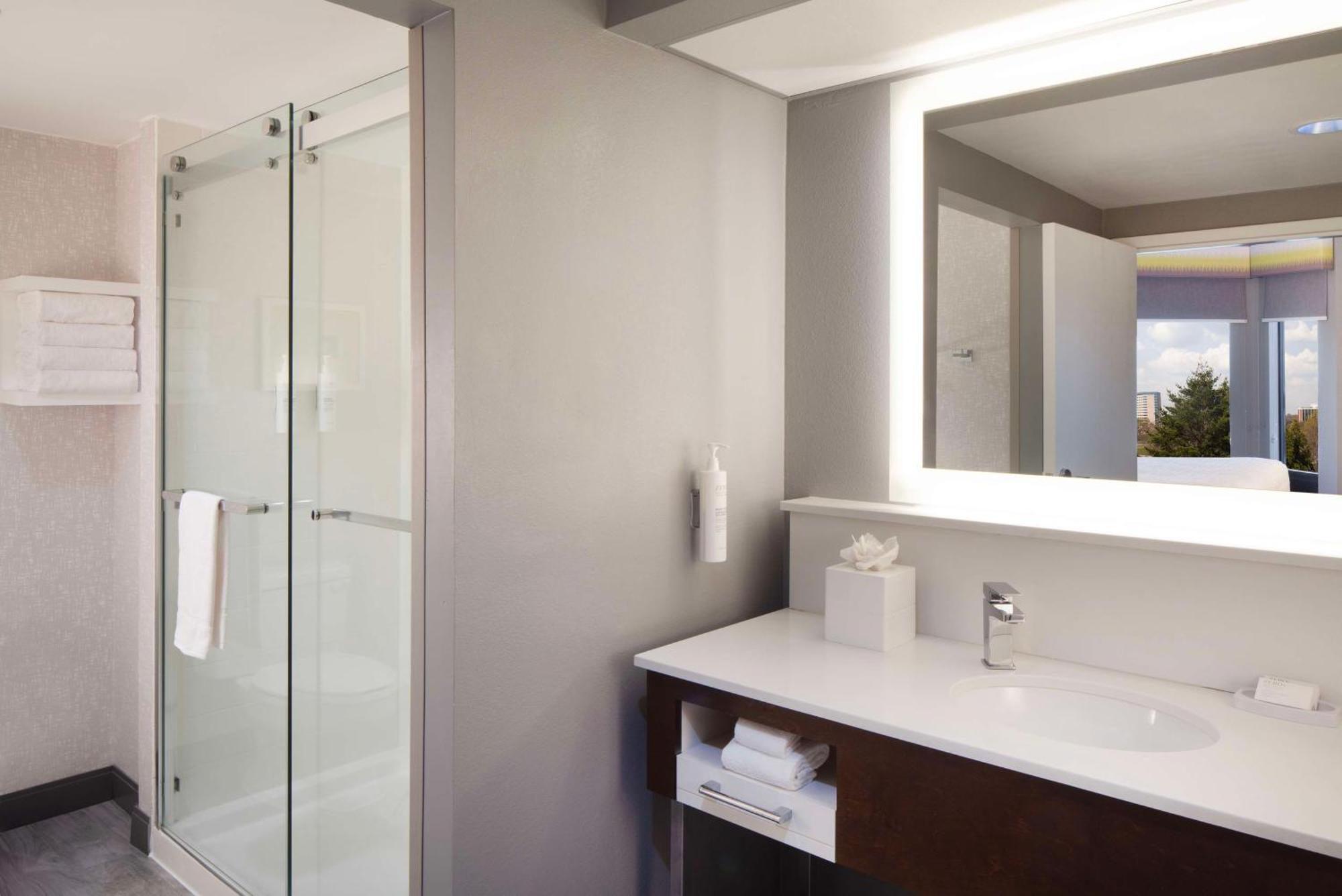 Hampton Inn & Suites-Atlanta Airport North-I-85 Hapeville Bagian luar foto