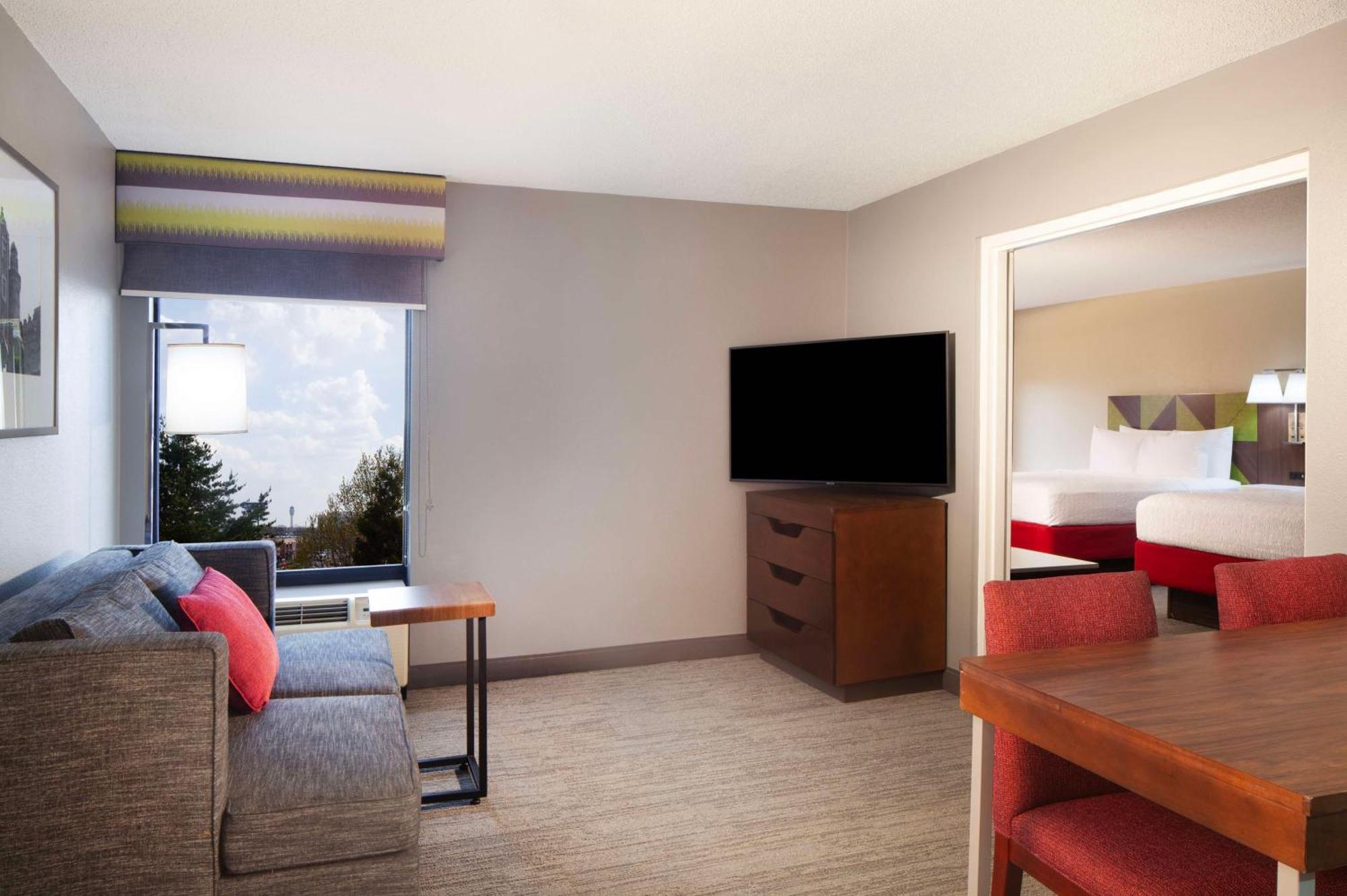 Hampton Inn & Suites-Atlanta Airport North-I-85 Hapeville Bagian luar foto